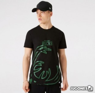 Camiseta New Era Enlarged Milwaukee Bucks