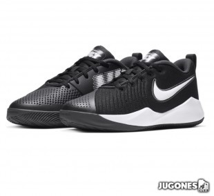 Nike Team Hustle Quick 2