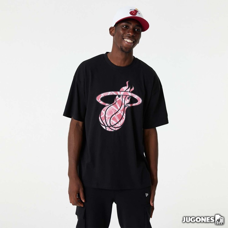 Camiseta Miami Heat NBA. Manga corta, gris. New Era. Team Logo Tee