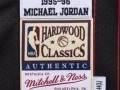 Authentic Jersey Chicago Bulls 1995-96 Michael Jordan