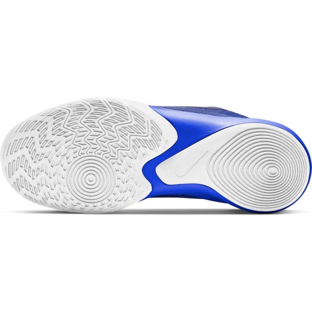 Nike Precision IV